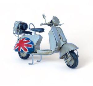 Moto Vespa A Escala, Colección Decoración Vintage, Inglesa
