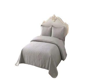 QUILT CUBRECAMA DE VERANO KING CON POMPON COLOR GRIS
