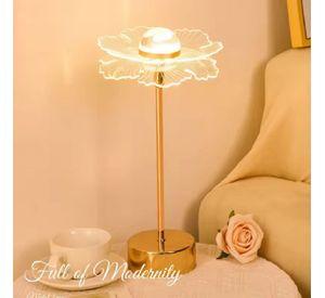 Lampara Mesa Noche Acrilica Decorativa Flores Dormitorio Lau