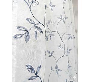 JUEGO DE 2 VISILLOS BORDADOS – ELEGANCIA FLORAL Y CLARIDAD NATURAL PARA EL HOGAR 03