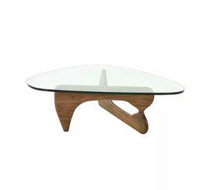 Mesa de Centro en Vidrio con Diseño Exclusivo