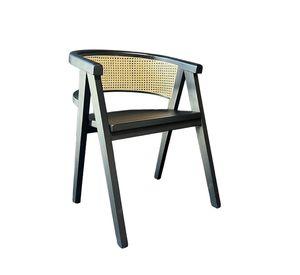 Silla Lenong Plus en Madera de Fresno Negra y Respaldo de Ratán Natural