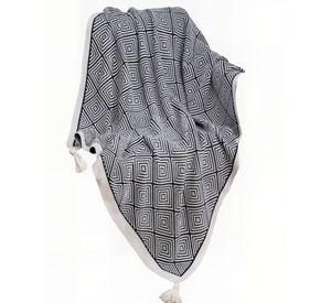 MANTA CON BORLAS DECORATIVA Y ESTAMPADO GEOMETRICO DE ROMBO COLOR GRIS 2