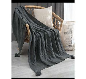 MANTA DE SOFÁ CON FLECOS DE SOGA 130CMX180CM COLOR GRIS