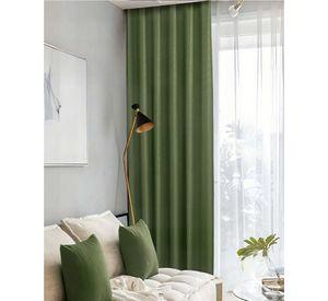 CORTINA ENGOMADA BLACKOUT 2 PAÑOS COLOR VERDE OLIVO