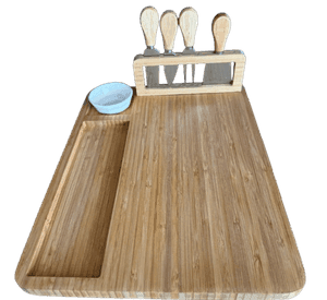 Tabla de Quesos de madera con set de cuchillos