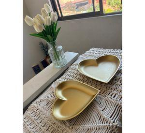 Set de 2 platos decorativos - Diseño corazón