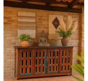 Buffet Bengala madera reciclada y vidrio.