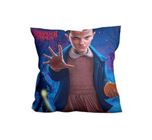 Cojín Stranger Things D7