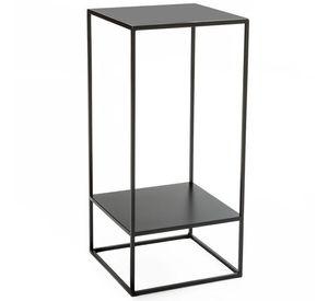 Plinto, Arrimo Vertical Ruan Negro