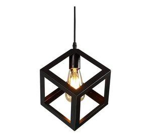Lámpara Nórdica Moderna Cubo Individual – Diseño Minimalista y Elegante