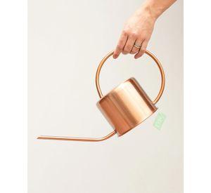Regadera de plantas cobre