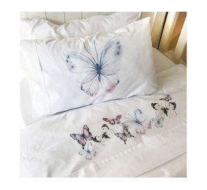Juego sábanas cuna 200 hilos Mariposas rosadas diseño