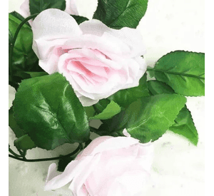 Enredaderas rosas artificiales decoración