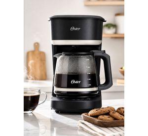 Cafetera de goteo Oster® de 12 tazas, programable, con filtro reutilizable, Negro, BVSTDCP121B