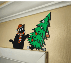 Adorno Esquinero de Puerta - Gato Negro VS Árbol de Navidad