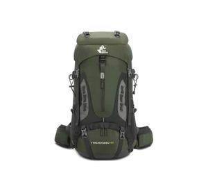 Mochila impermeable 60L con cubre mochila color verde