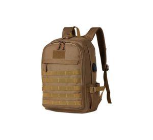 Mochila 35L impermeable con entrada USB color café