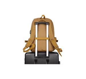 Mochila 35L impermeable con entrada USB color café