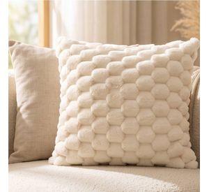 Set 2 Fundas de Cojín Peluche Burbuja Crema 45x45 cm Colección Perla Marfil