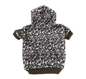 Polerón Camuflado Pequeño Verde talla M