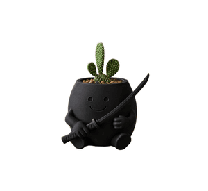 Macetero Decorativo Hogar- Forma Samurái 16 cm Negro