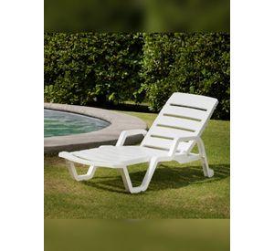 Reposera Camastro Reclinable De Resina Modelo Cabo Blanco Ma
