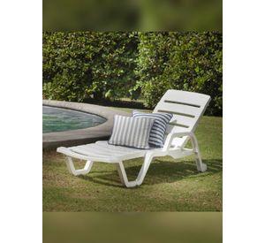 Reposera Camastro Reclinable De Resina Modelo Cabo Blanco Ma
