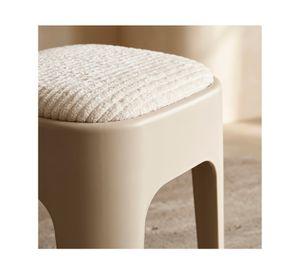Taburete plástico Apiliable acolchado beige