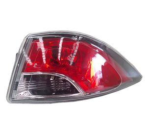 FAROL TRASERO DERECHO SEDAN MAZDA 2 2012-2015