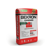 Bolsa de adhesivo cerámico Bekron Standard de 25 kg, con diseño rojo y detalles técnicos visibles.