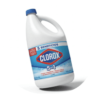 Botella de Clorox 5 en 1 con etiqueta que destaca sus cinco beneficios.
