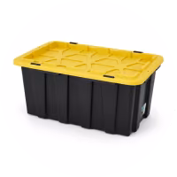 Caja de almacenamiento negra con tapa amarilla.