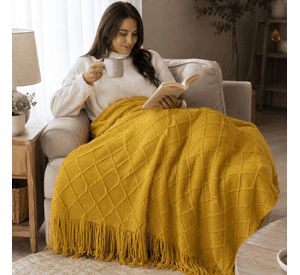 Manta Amarillo Liviana Decorativa Para Cama Y Sillón Modelo 012