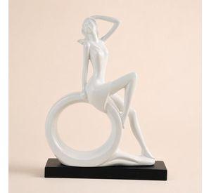 Figura Decorativa Dama Venecia Blanca