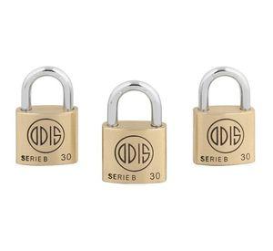 Pack 3 Candados Odis B30 30mm - Llaves Iguales
